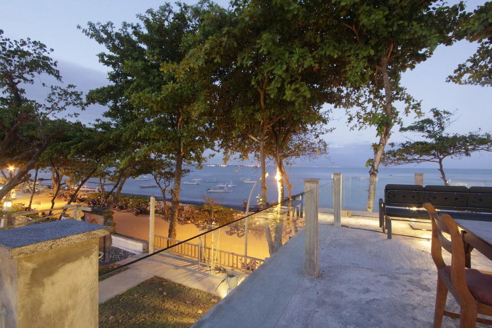 Alit Beach Resort And Villas Санур Экстерьер фото